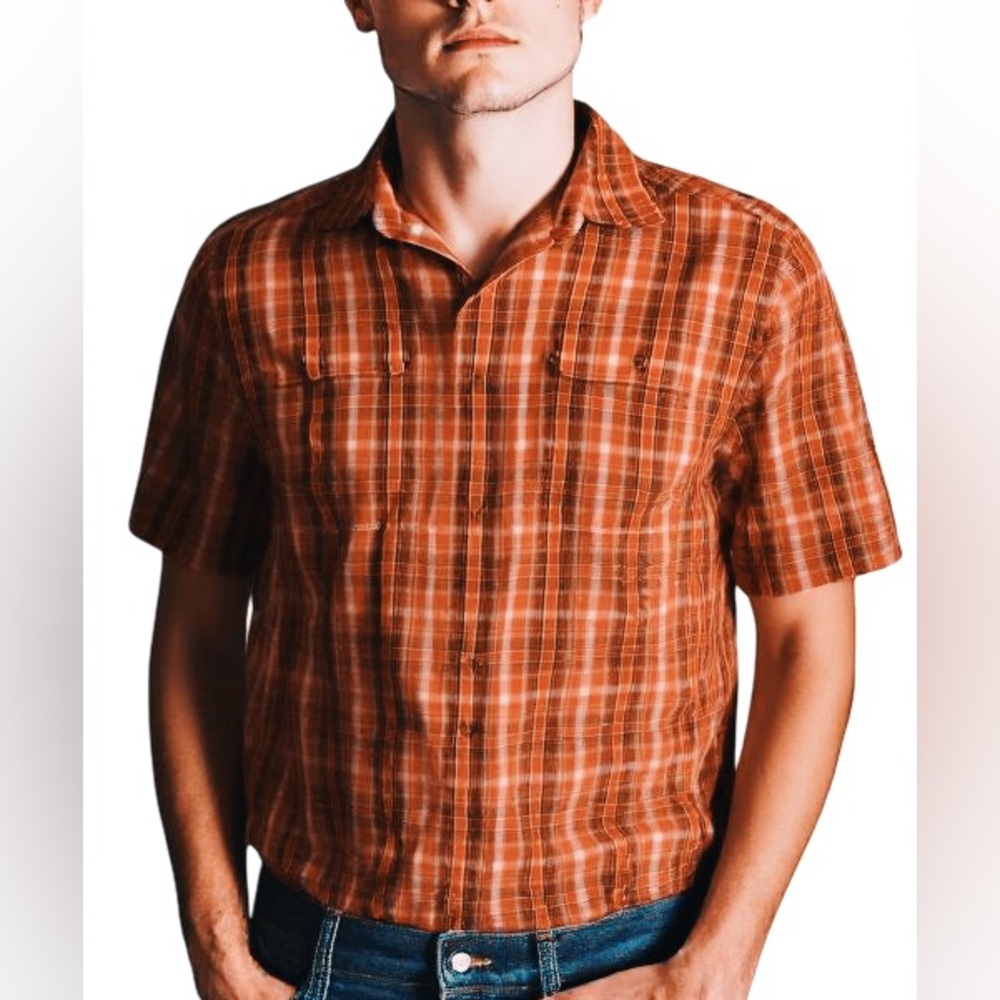 The North Face Woven Plaid Short Sleeve Shirt, Large